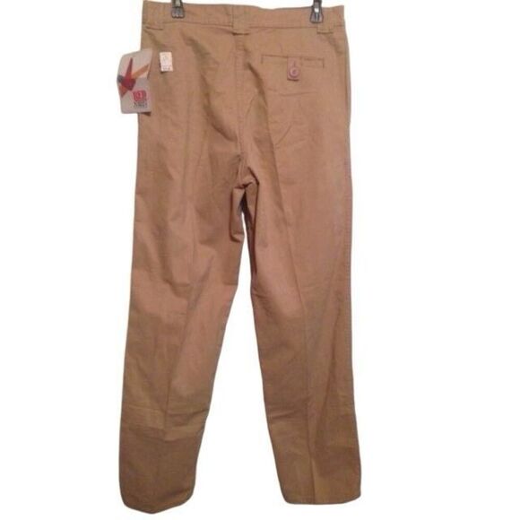 LEVI STRAUSS RED STREET SIZE 33X32 PANTS NWT - Picture 1 of 4